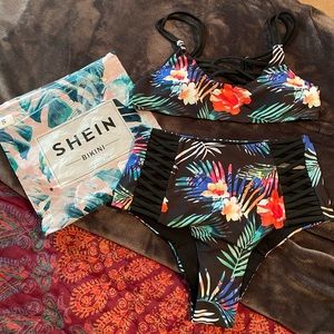 SHEIN Tropical Lattice Bikini